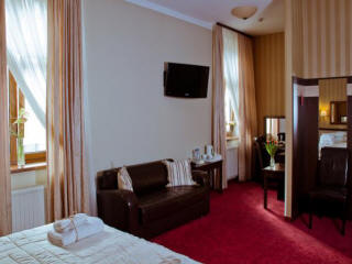 AMBER *** hotel Kraków pokoje apartamenty wypoczynek
